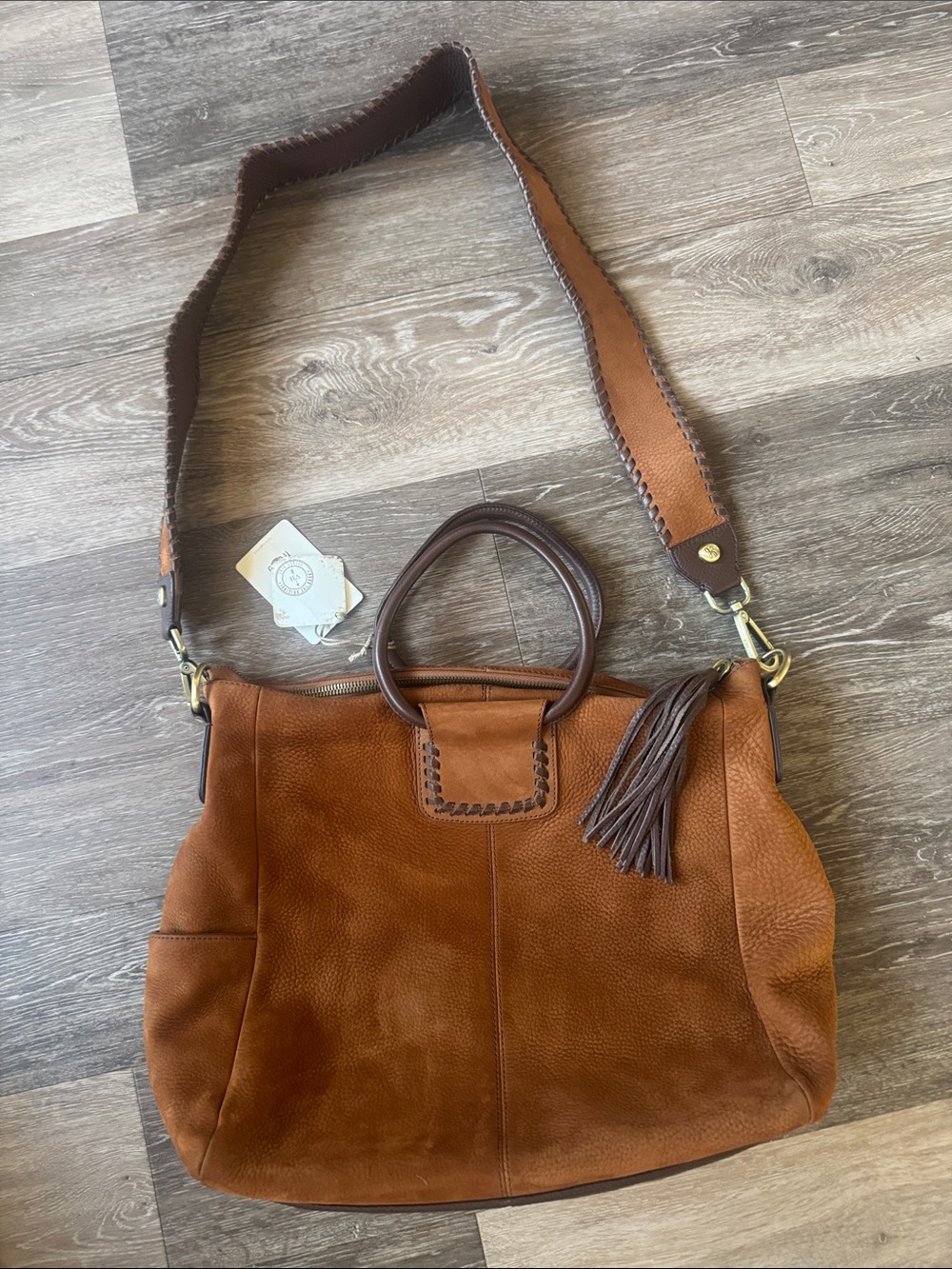 NWT HOBO Sheila Large Nubuk Hide Tobacco Bag